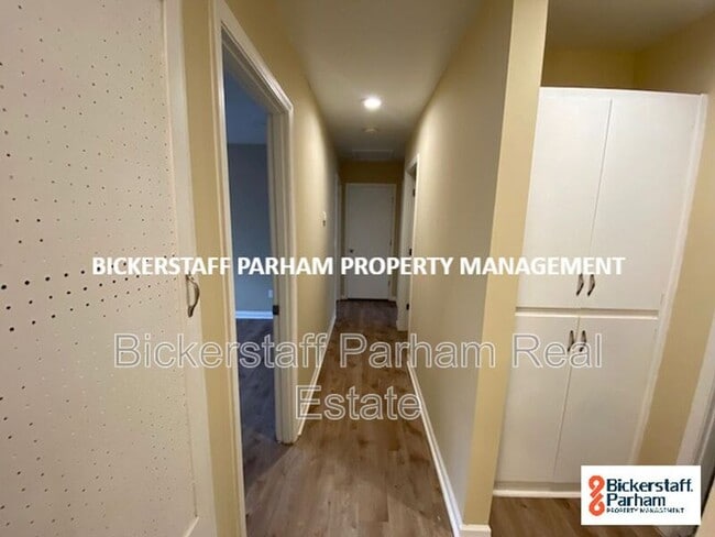 Building Photo - 1225 Apostle Dr