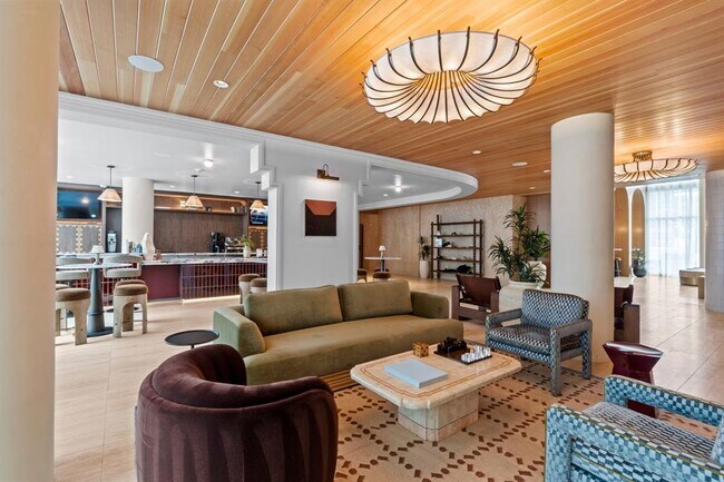 Building Photo - 2323 S Lamar Blvd