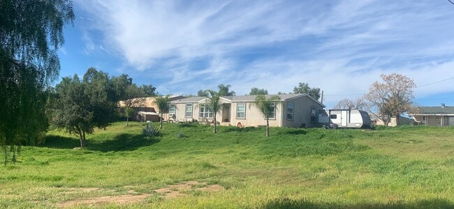 Building Photo - 27203 Peach St