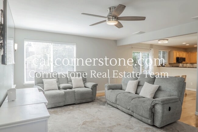 Building Photo - 5251 Lone Star Pl