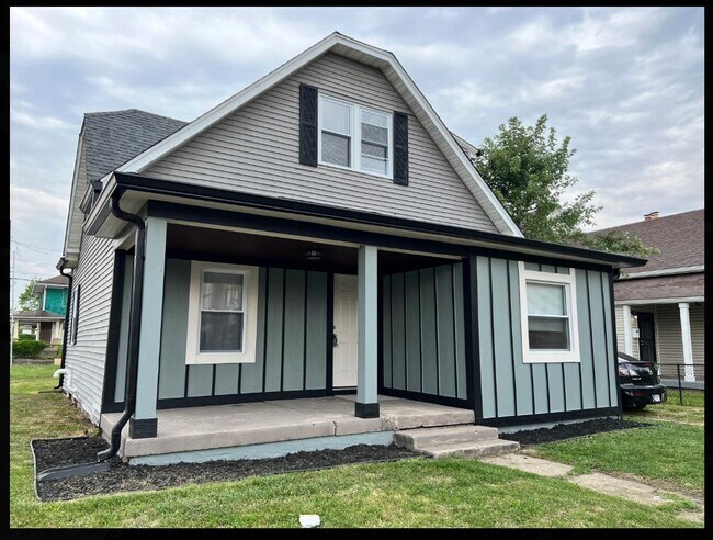 Building Photo - 304 N Linwood Ave