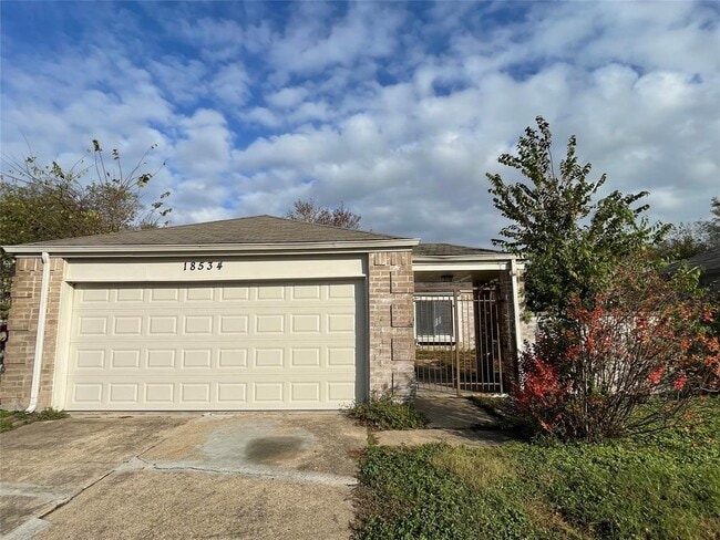 Primary Photo - 18534 Trail Bend Ln