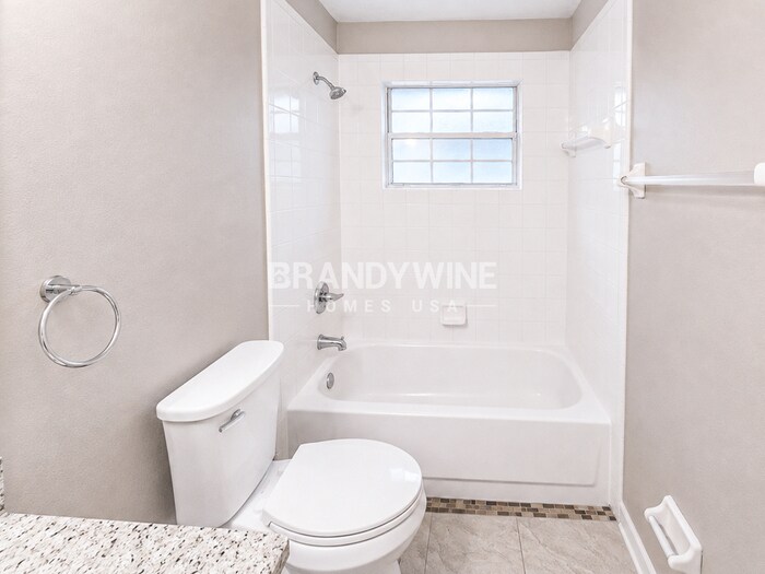 Building Photo - 11067 Barbizon Cir W