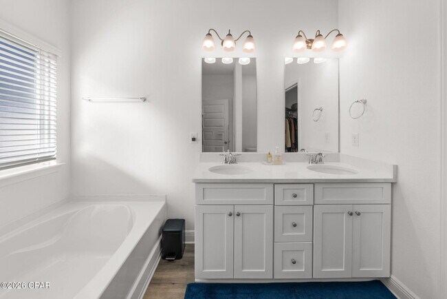 Building Photo - 118 Butler Cv