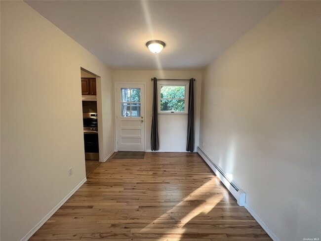Building Photo - 25 Van Wicklen Ct