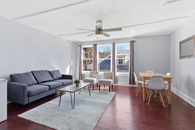 Building Photo - 50 Saragossa St