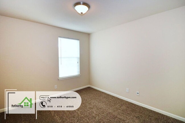 Building Photo - 573 Mission De Oro Dr