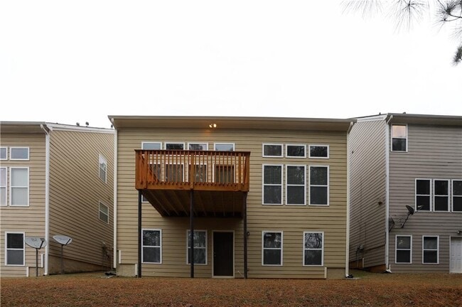 Building Photo - 2216 Worrall Hill Dr