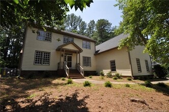 Building Photo - 6121 Chowning Ct