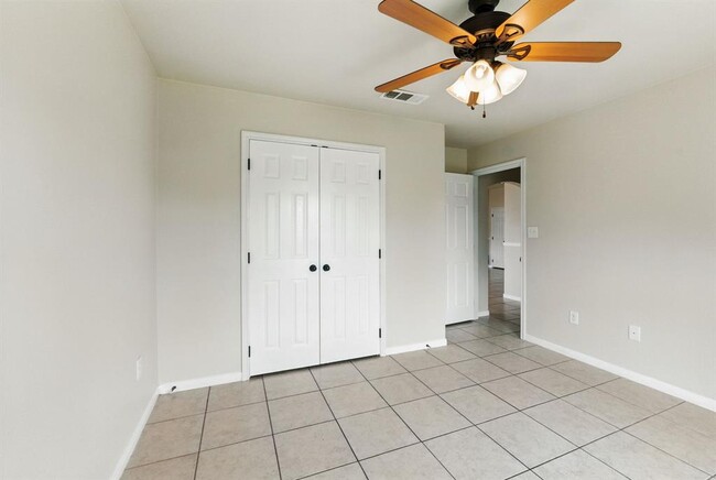Building Photo - 1700 Tru Trail