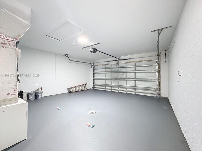 Building Photo - 8977 NW 21st Ct