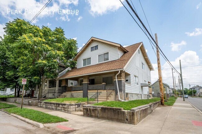 Building Photo - 1312 N 5th St