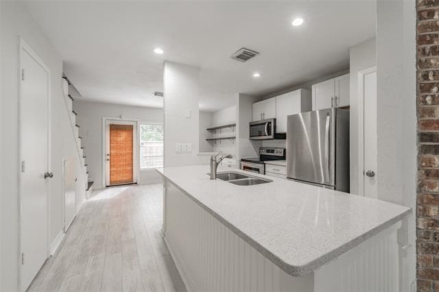 Building Photo - 193 Merlin Way