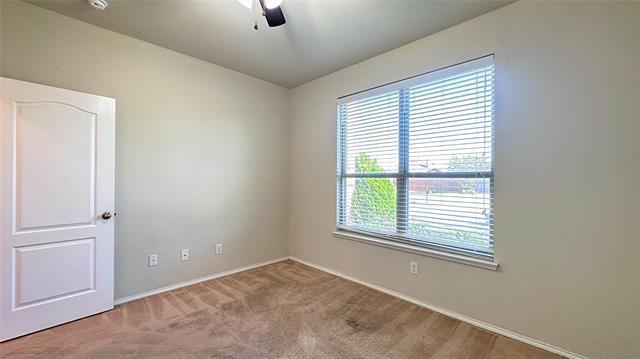 Building Photo - 2129 Brenham Dr