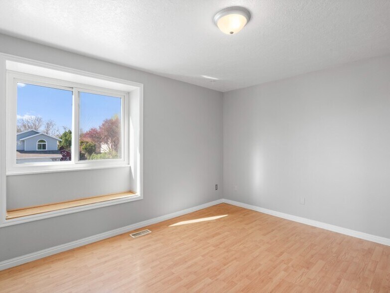 Building Photo - 5078 W 6275 S