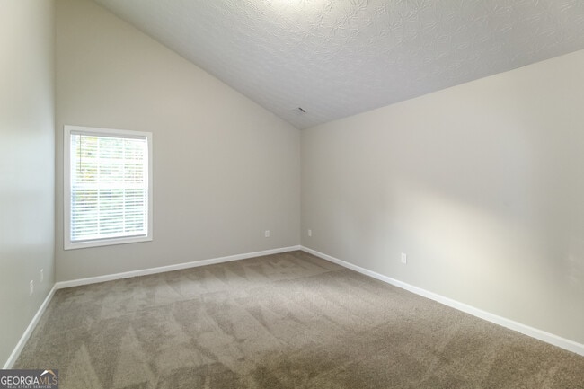 Building Photo - 503 Shadow Valley Ct