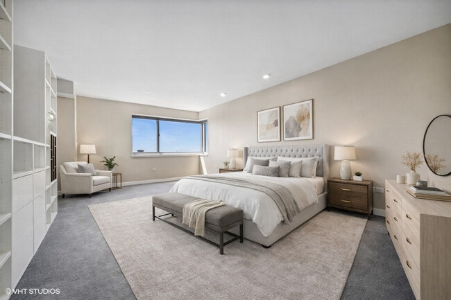 Building Photo - 737 W Washington Blvd