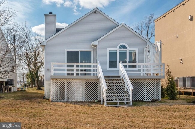 Building Photo - 3563 Narragansett Ave