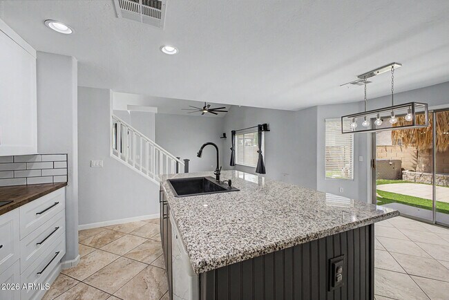 Building Photo - 6774 E Four Peaks Way