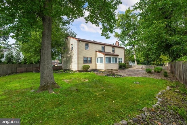 Building Photo - 115 Greenvale Ct