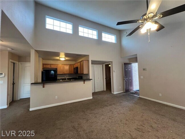 Building Photo - 9325 W Desert Inn Rd