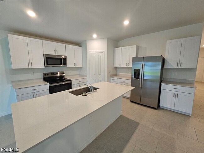 Building Photo - 17316 Cantu Ct