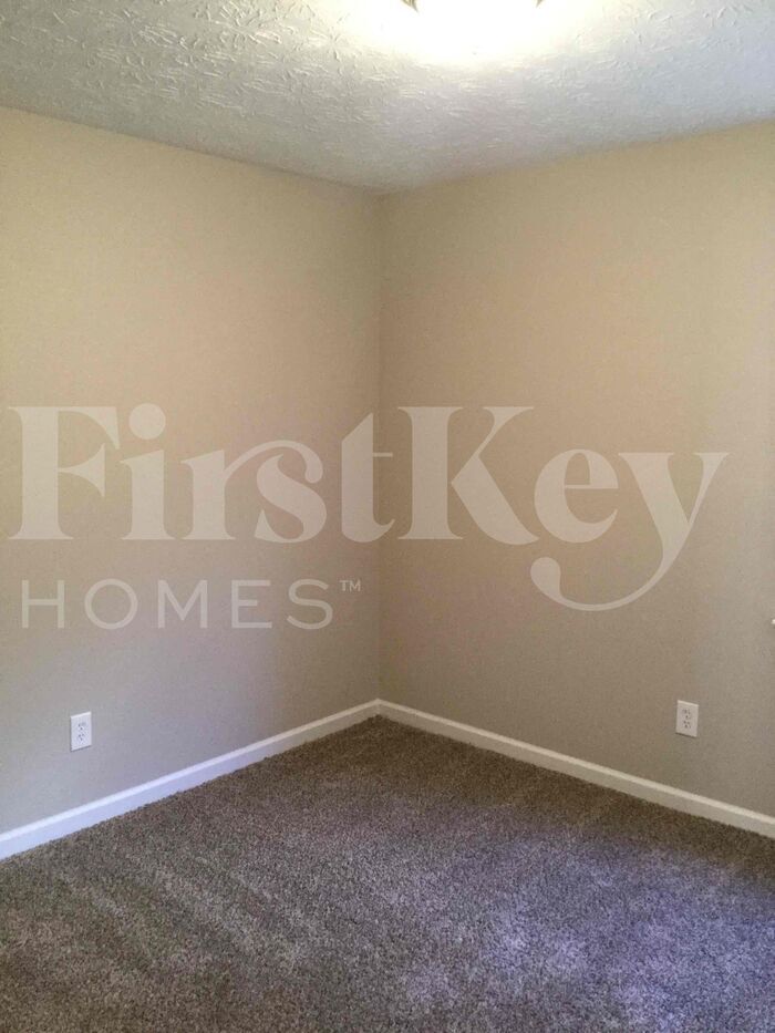 Building Photo - 1378 Briar Ridge Ct