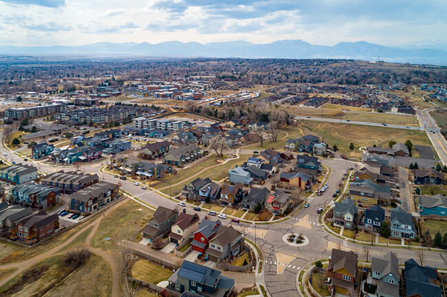 Building Photo - 1333 Snowberry Ln