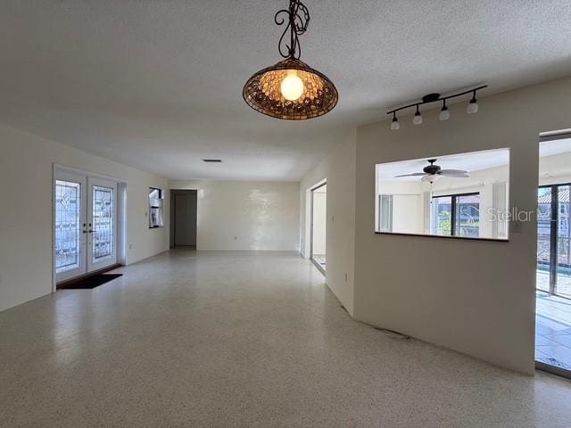 Building Photo - 191 Maria Ct