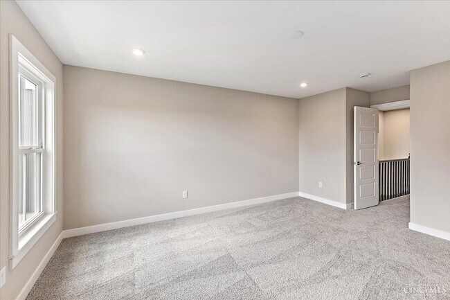 Building Photo - 7254 Otley Dr