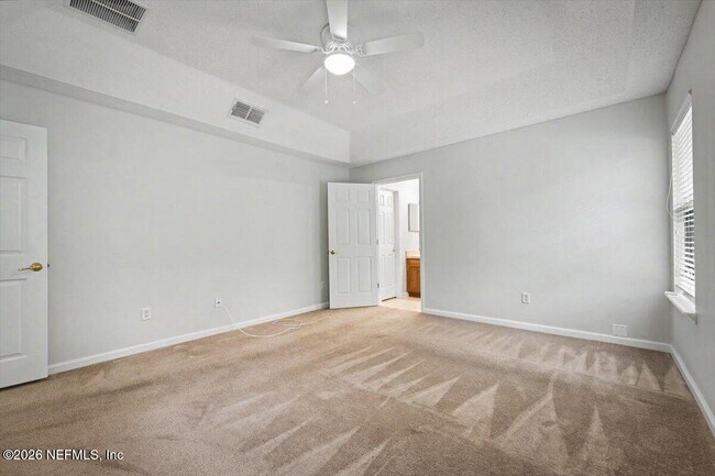 Building Photo - 10930 Lauren Oak Ln S