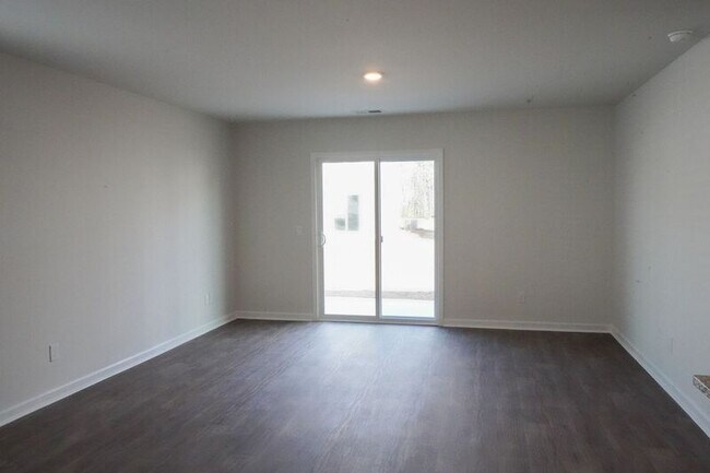 Building Photo - 491 Coconut Dr