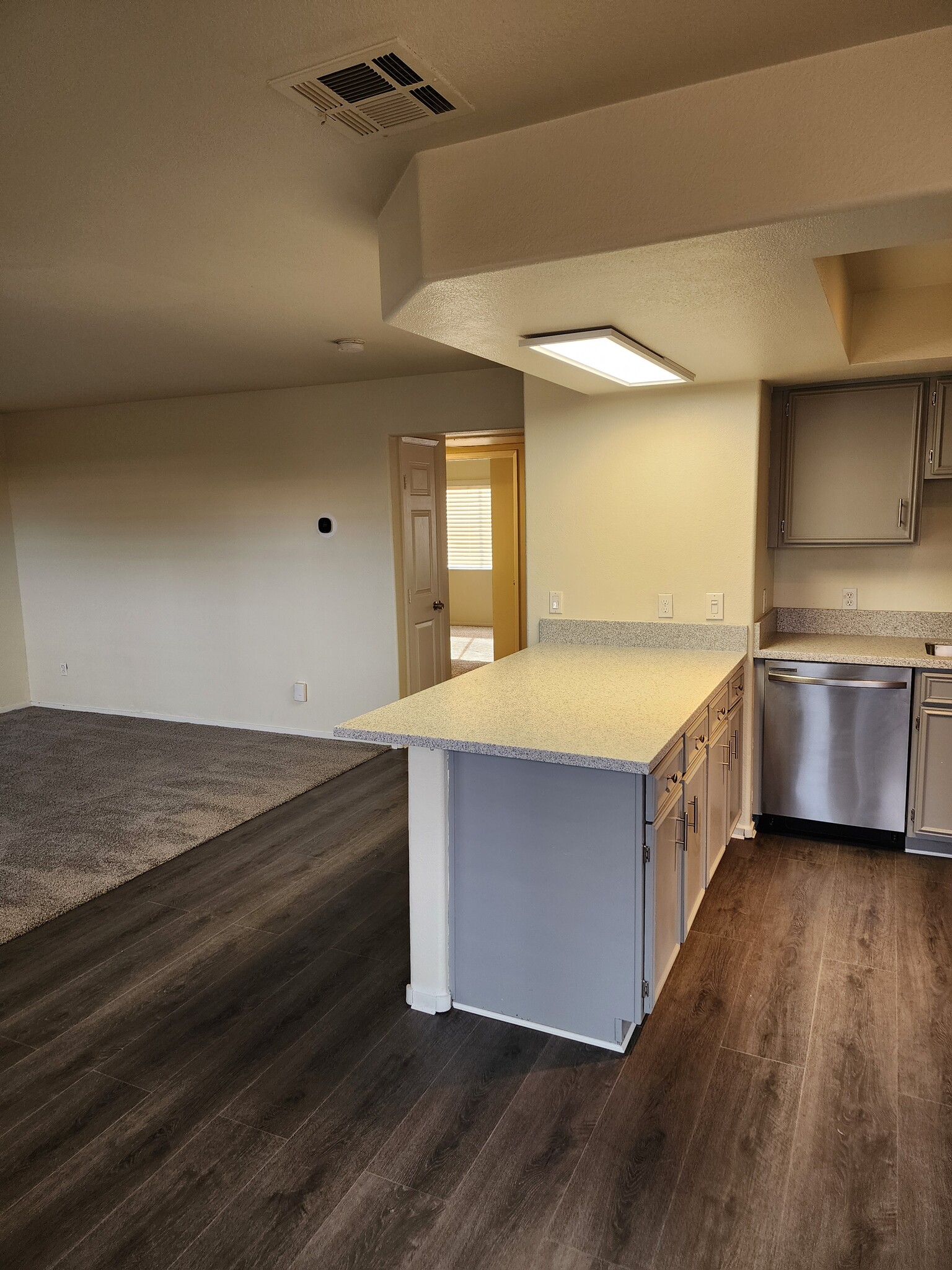 Building Photo - 2233 James Bilbray Dr
