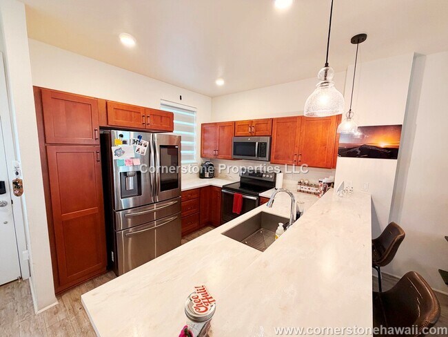 Building Photo - 724 Kakala St