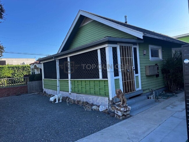 Building Photo - 3787 32nd St