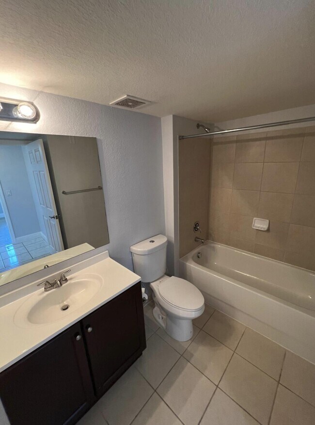 Building Photo - 6769 Heritage Grande