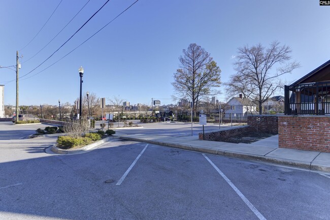 Building Photo - 203 Oliver St