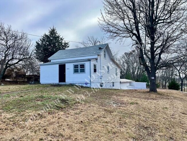 Building Photo - Updated 3 bed 2 bath home in Independence-Coming SOON!!