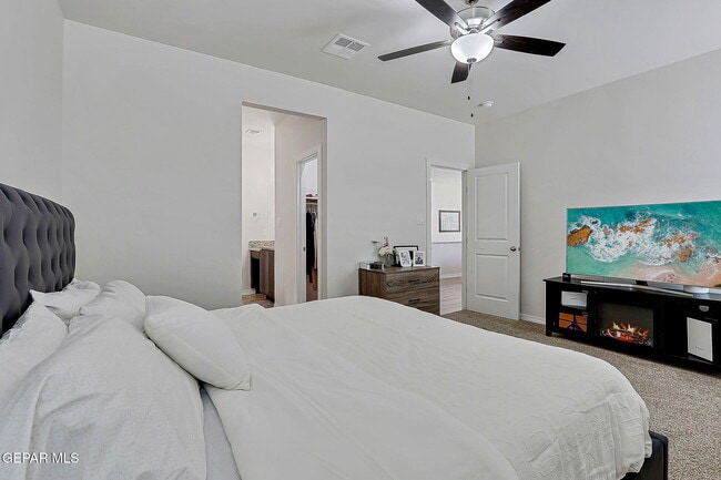Building Photo - 532 Oakmont