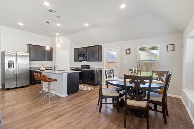 Building Photo - 1421 Avalon Ct