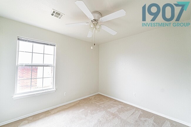 Building Photo - 805 Sequoyah Trail
