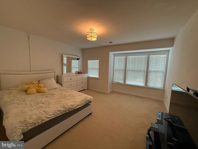 Building Photo - 13604 Providence Trail Cir