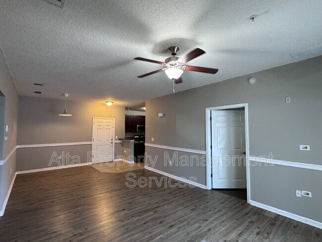 Building Photo - 5775 Ortega View Way