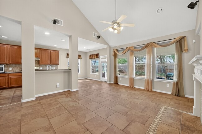 Building Photo - 26439 Sundown Cove Ln