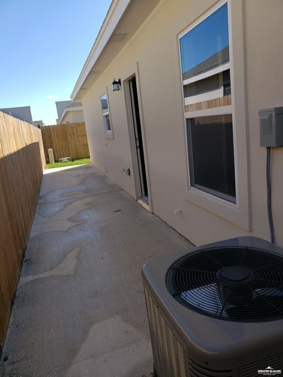 Building Photo - 3110 Sabercat Ave