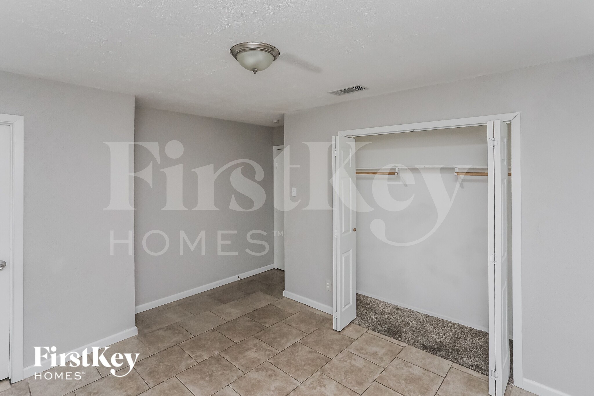 Building Photo - 6115 Flagstaff Dr