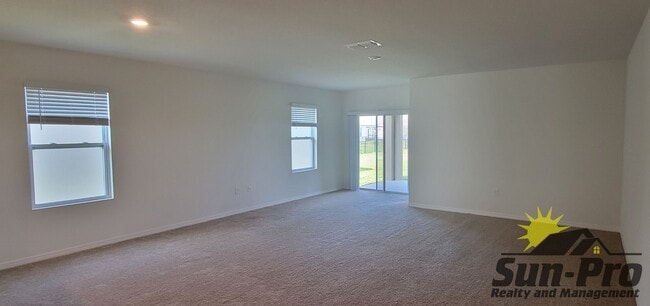 Building Photo - 2007 Glenbrooke Rd.