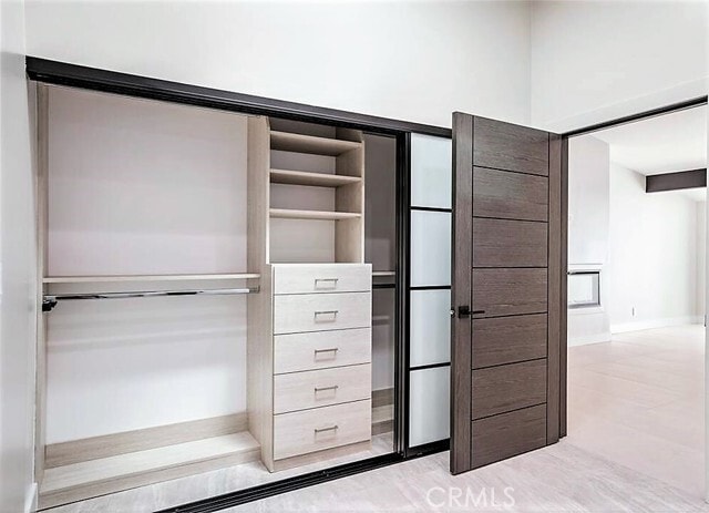 Building Photo - 10452 Le Conte Ave