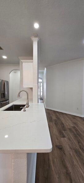KITCHEN - 25315 Sierra Woods Ln