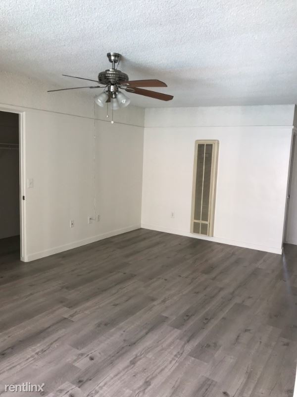 Building Photo - 1 br, 1 bath Apartment - 2187 E 21st St